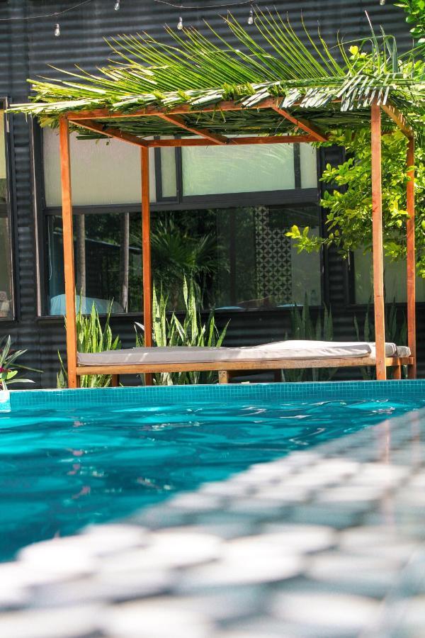 Urban Bacalar Hotel Exterior photo
