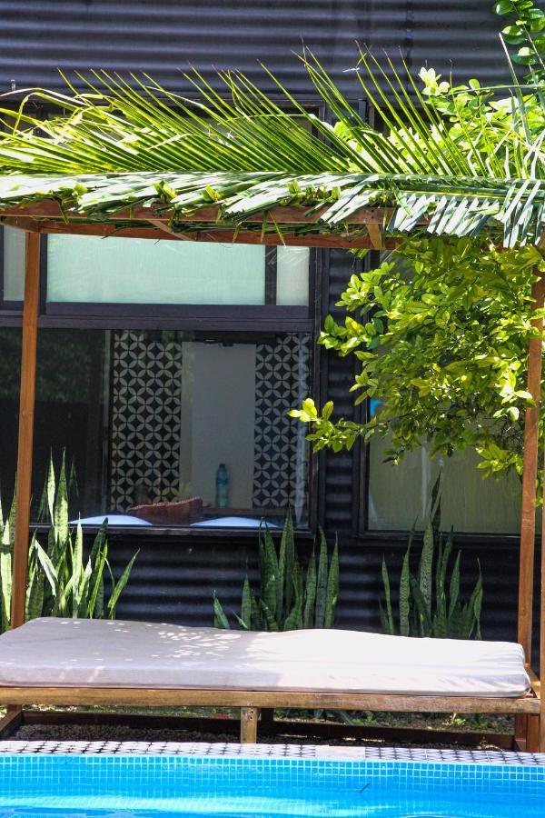 Urban Bacalar Hotel Exterior photo